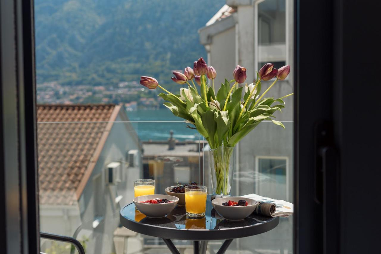 Berge Apartments Kotor Buitenkant foto
